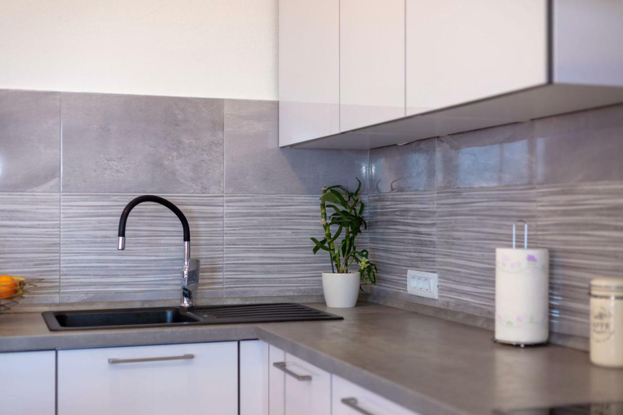 Luxury Apartment Nora 珀德垂那 外观 照片